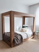 ALASKA CANOPY BED