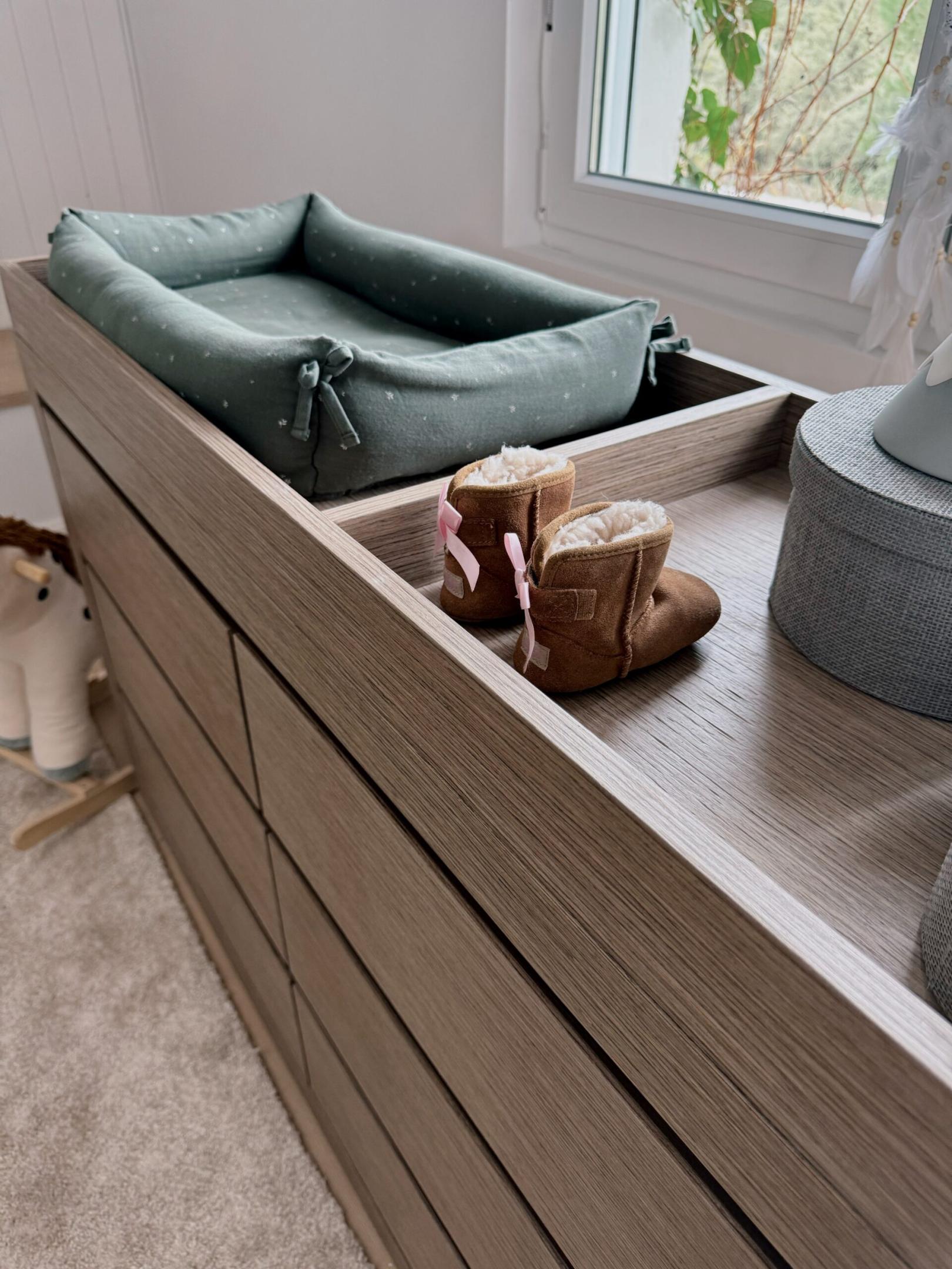 SIENNA DRESSER CHANGING TABLE - Image 4